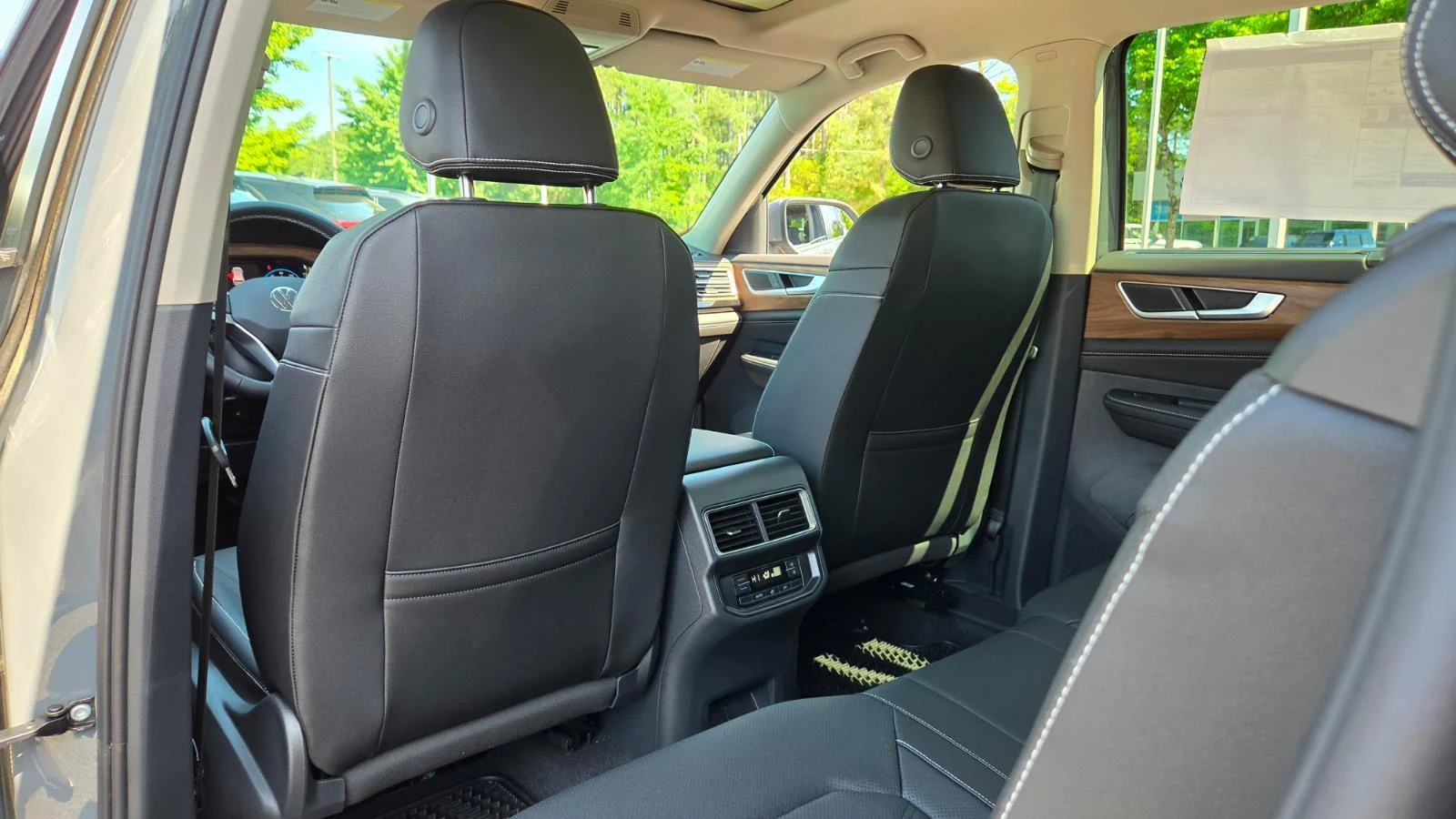 New 2026 Pure Gray Volkswagen 2.0T SE w/Technology image 44
