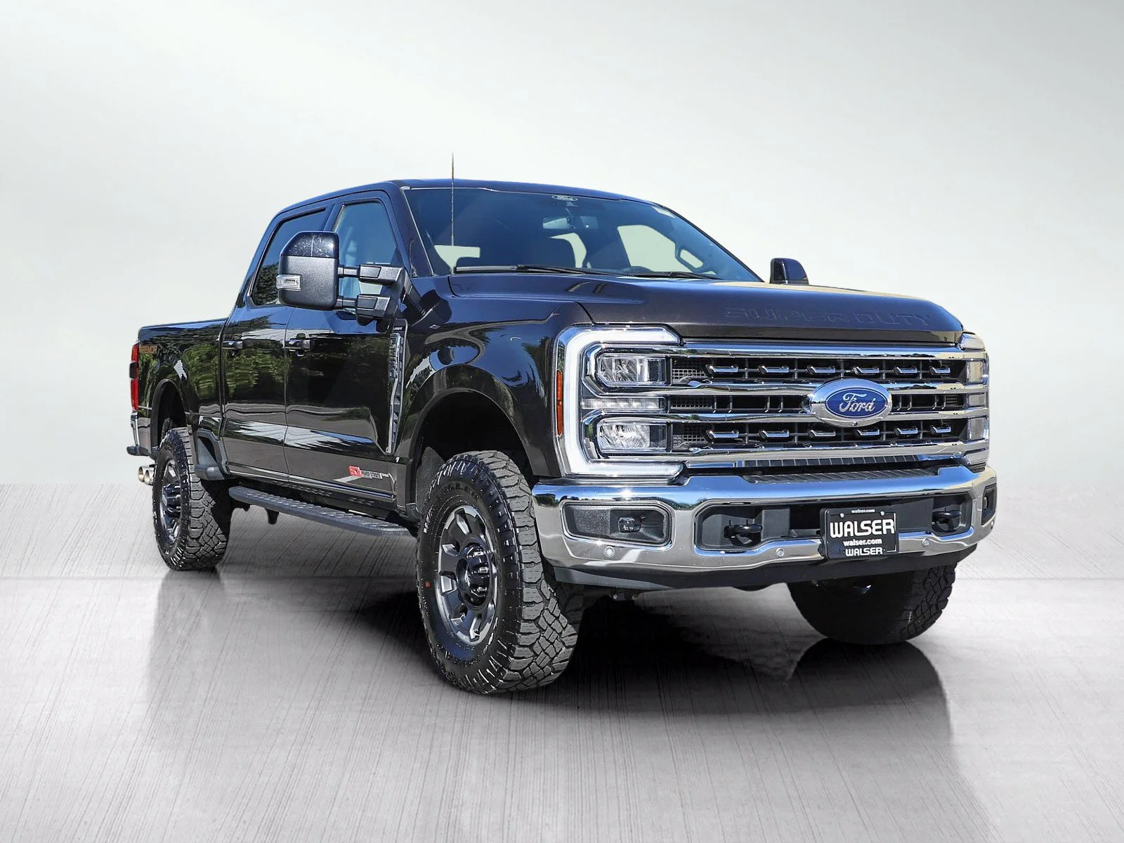 Used 2024 Bronze Metallic Ford Lariat image 9