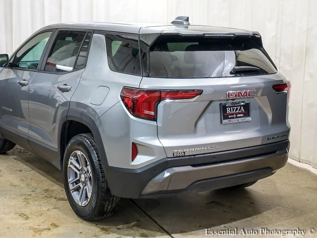 Used 2026 Silver GMC Elevation image 5