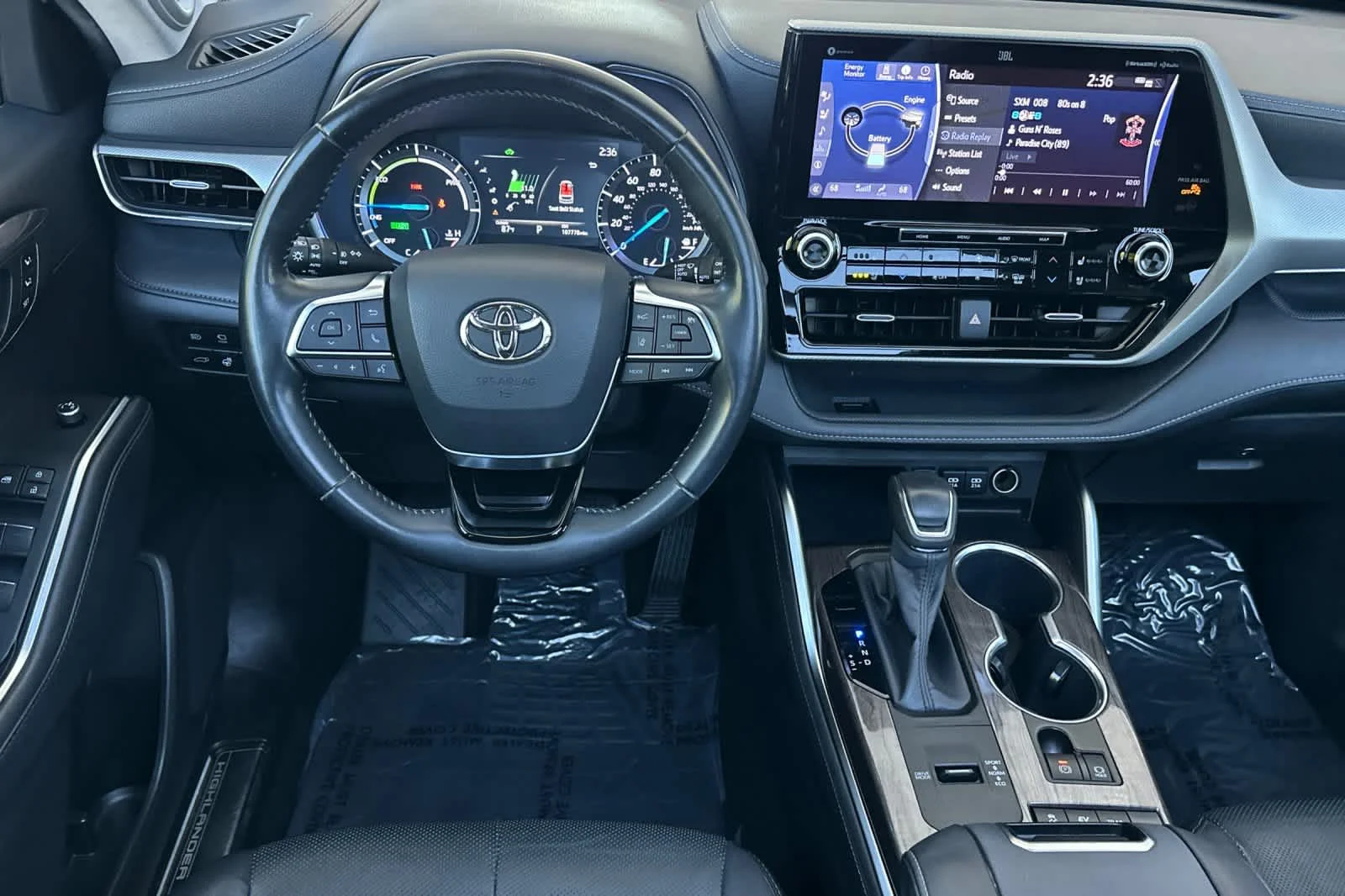 Used 2020 Blizzard Pearl Toyota Hybrid Platinum image 15