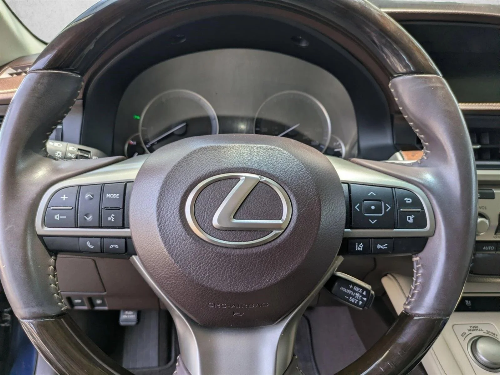 Used 2017 Nightfall Mica Lexus ES 350 image 13