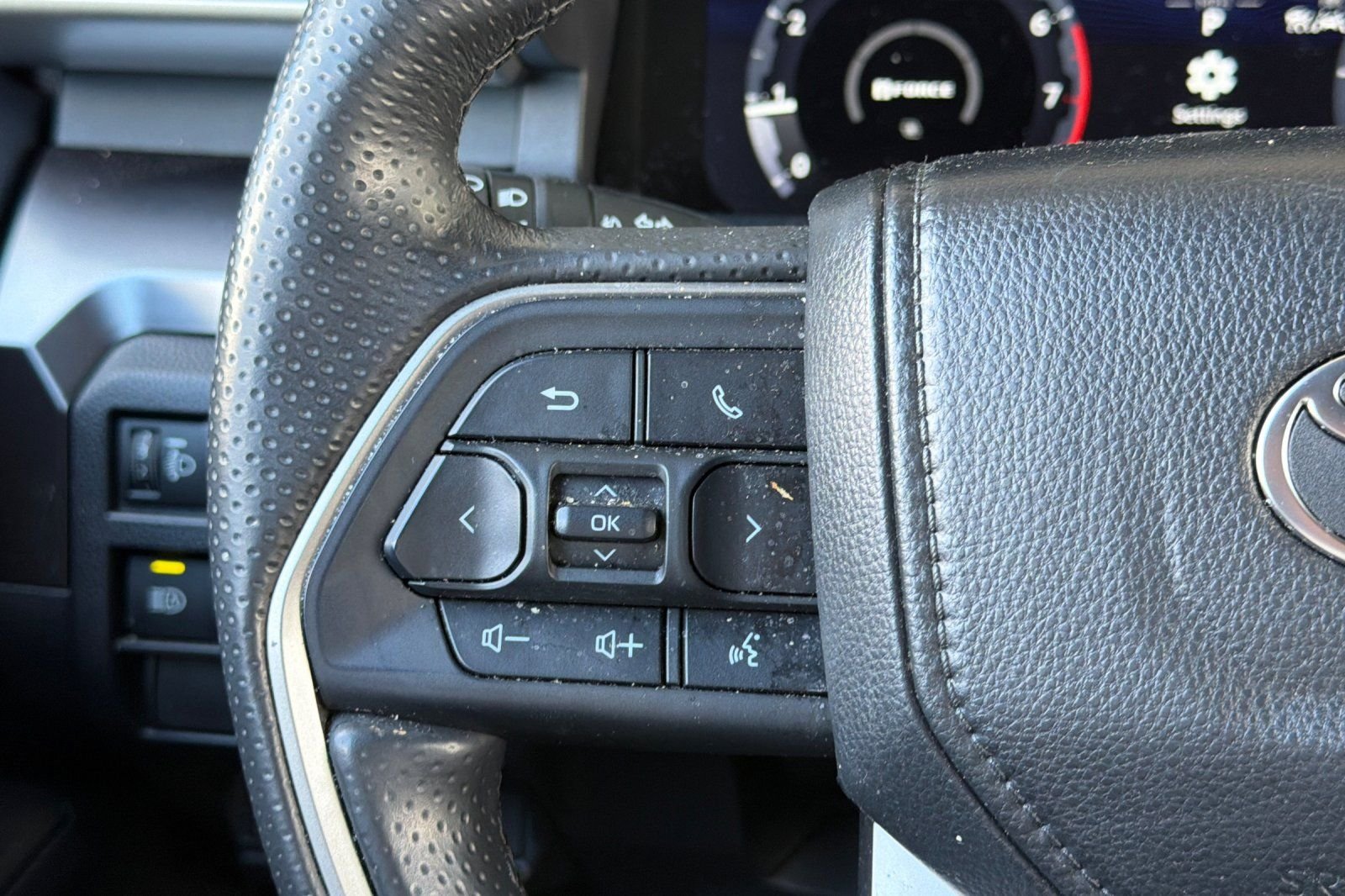 Used 2025  Toyota TRD Off-Road Premium image 30
