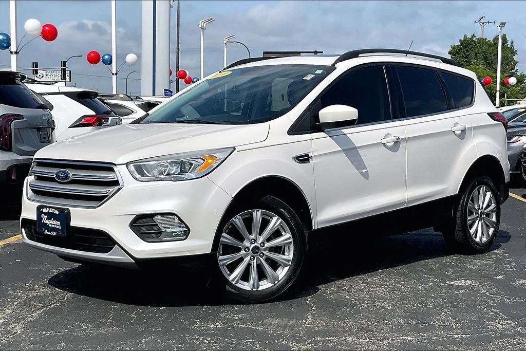 Certified Used 2019 White Platinum Clearcoat Metallic Ford SEL image 11