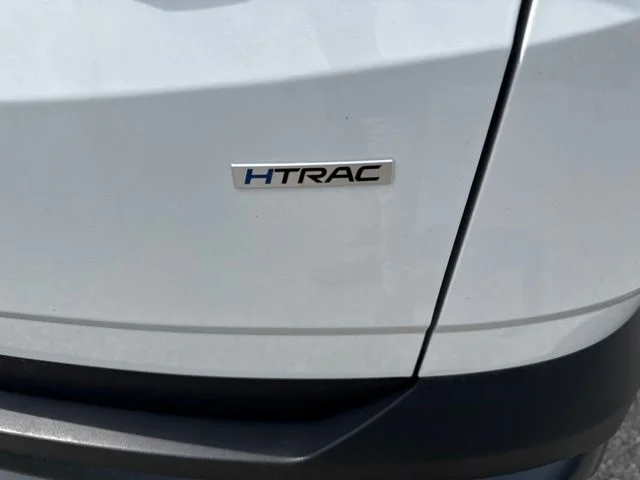 Used 2026 White Hyundai SEL image 13