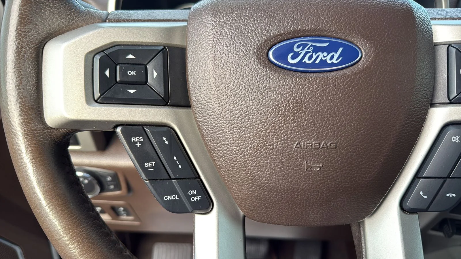 Used 2020 White Ford King Ranch image 16