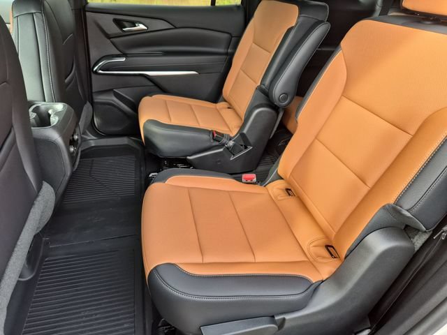 2027 Chevrolet Traverse Z71 - Photo 24