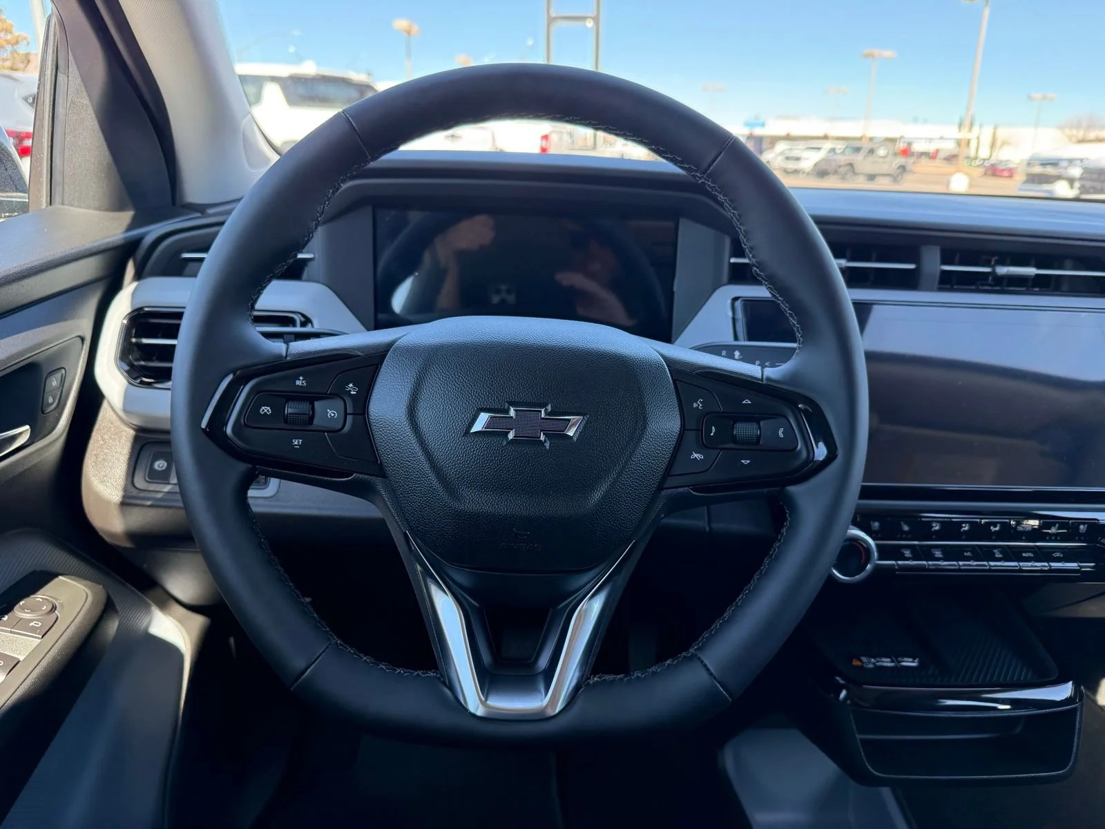 2027 Chevrolet Bolt RS - Photo 17