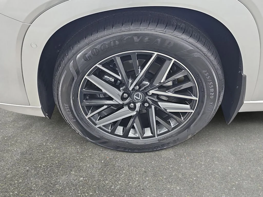New 2026 Celestial Silver Metallic Lexus PREMIUM AWD image 31