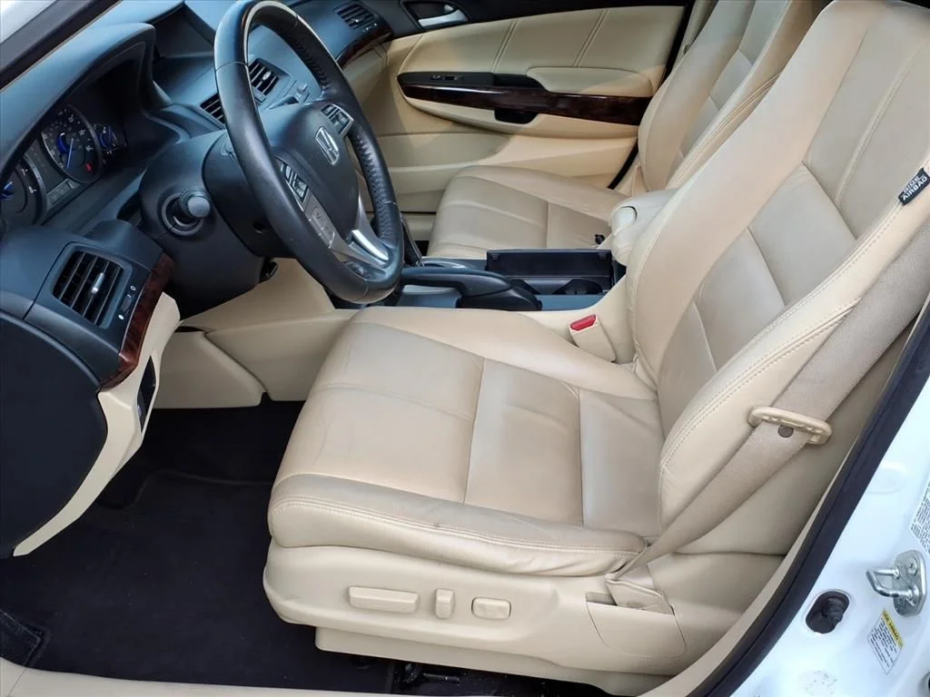Used 2012  Honda EX-L image 13