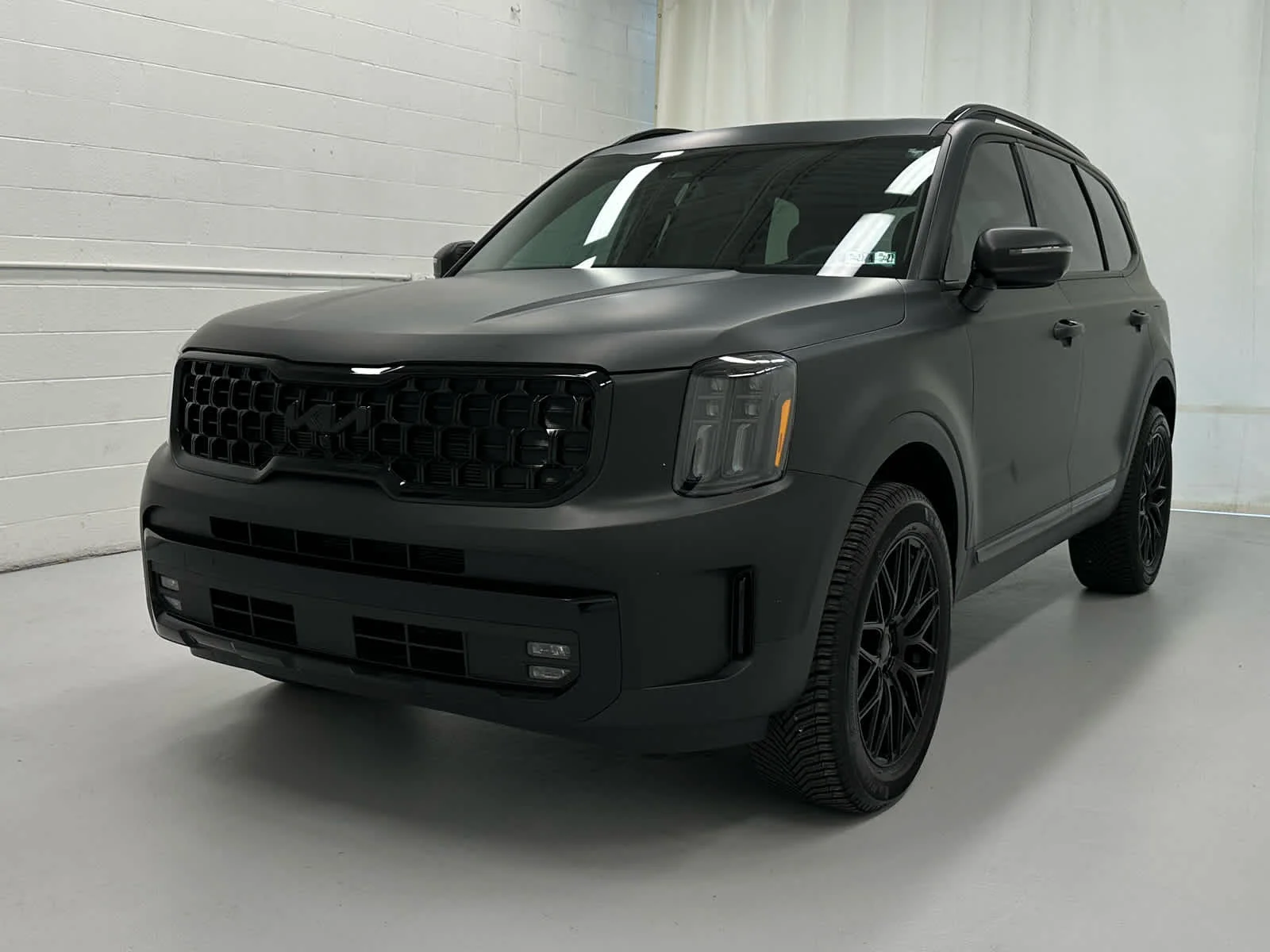 Used 2025 BLACK Kia SX-Prestige X-Line image 4