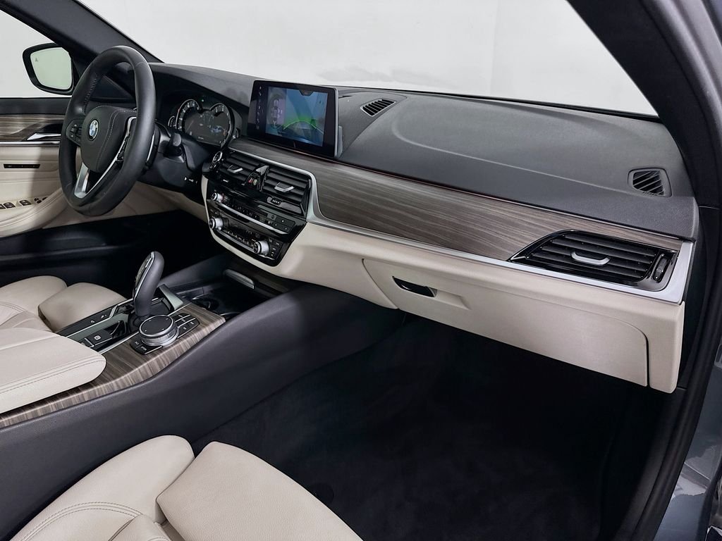 Used 2019 Bluestone Metallic BMW 530i image 30