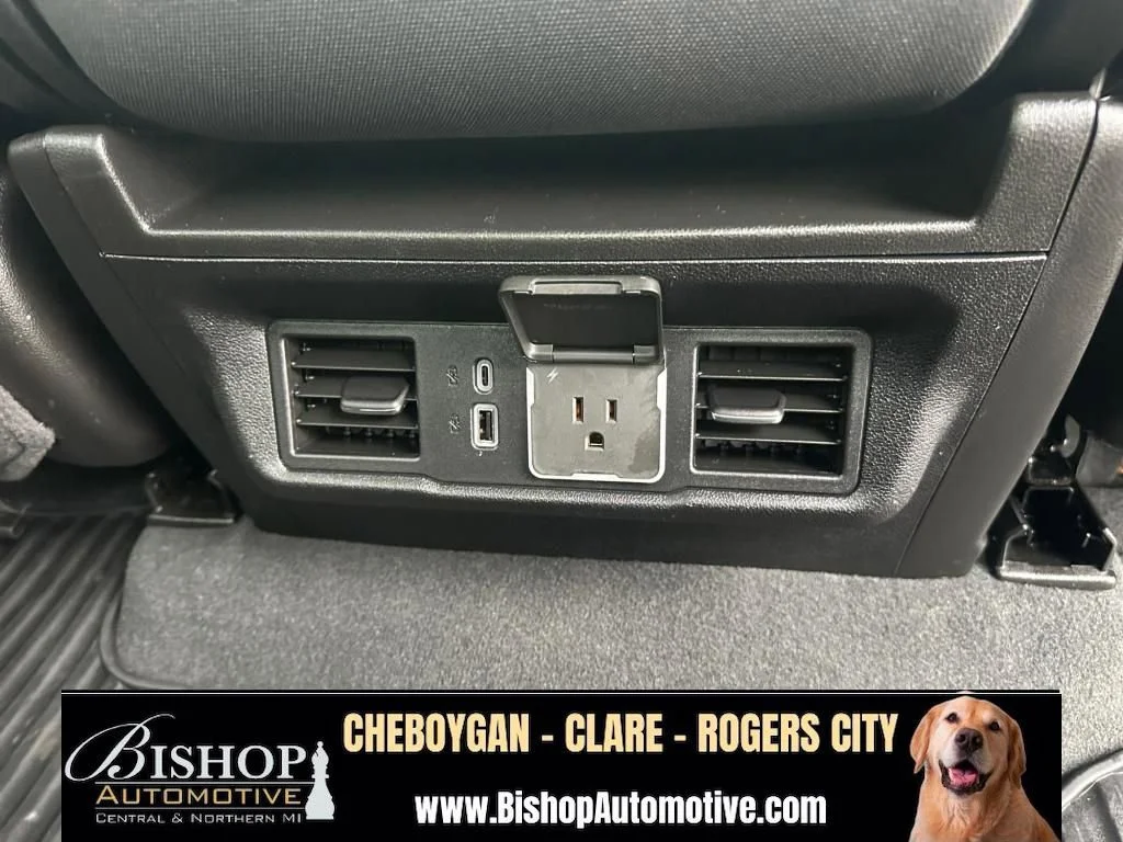 Pre-Owned 2025 Chevrolet Silverado 2500 HD LT Crew Cab image 27