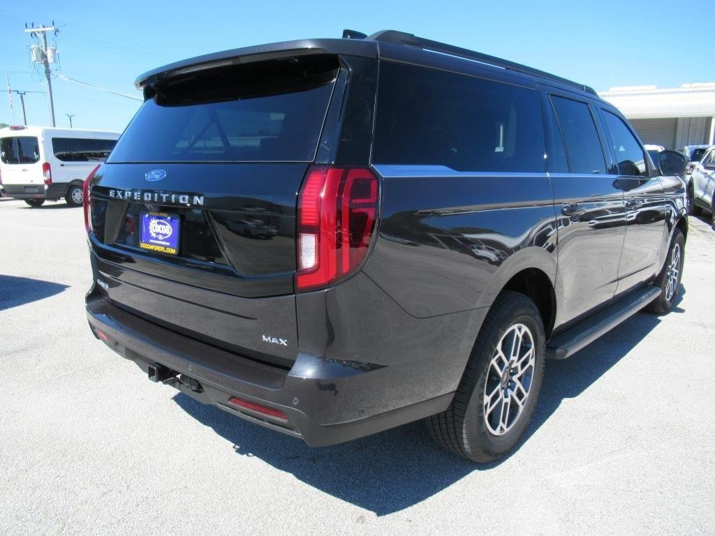2025 Ford Expedition MAX Active - Photo 6
