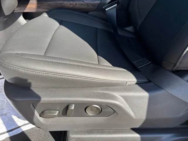 New 2026 Onyx Black GMC SLT image 16