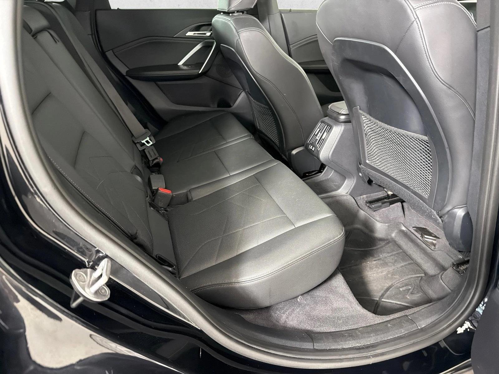 Used 2023 Black BMW xDrive28i image 17
