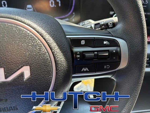 Used 2025 Gray Kia LX image 28