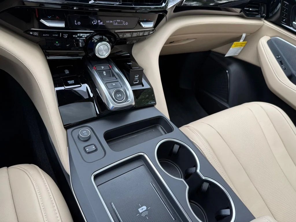 New 2026 Platinum White Pearl Acura Technology Package image 23