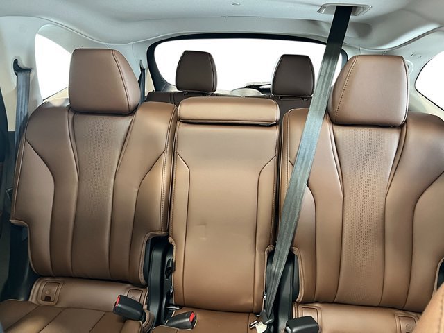 New 2026 Majestic Black Pearl Acura w/Technology Package image 32