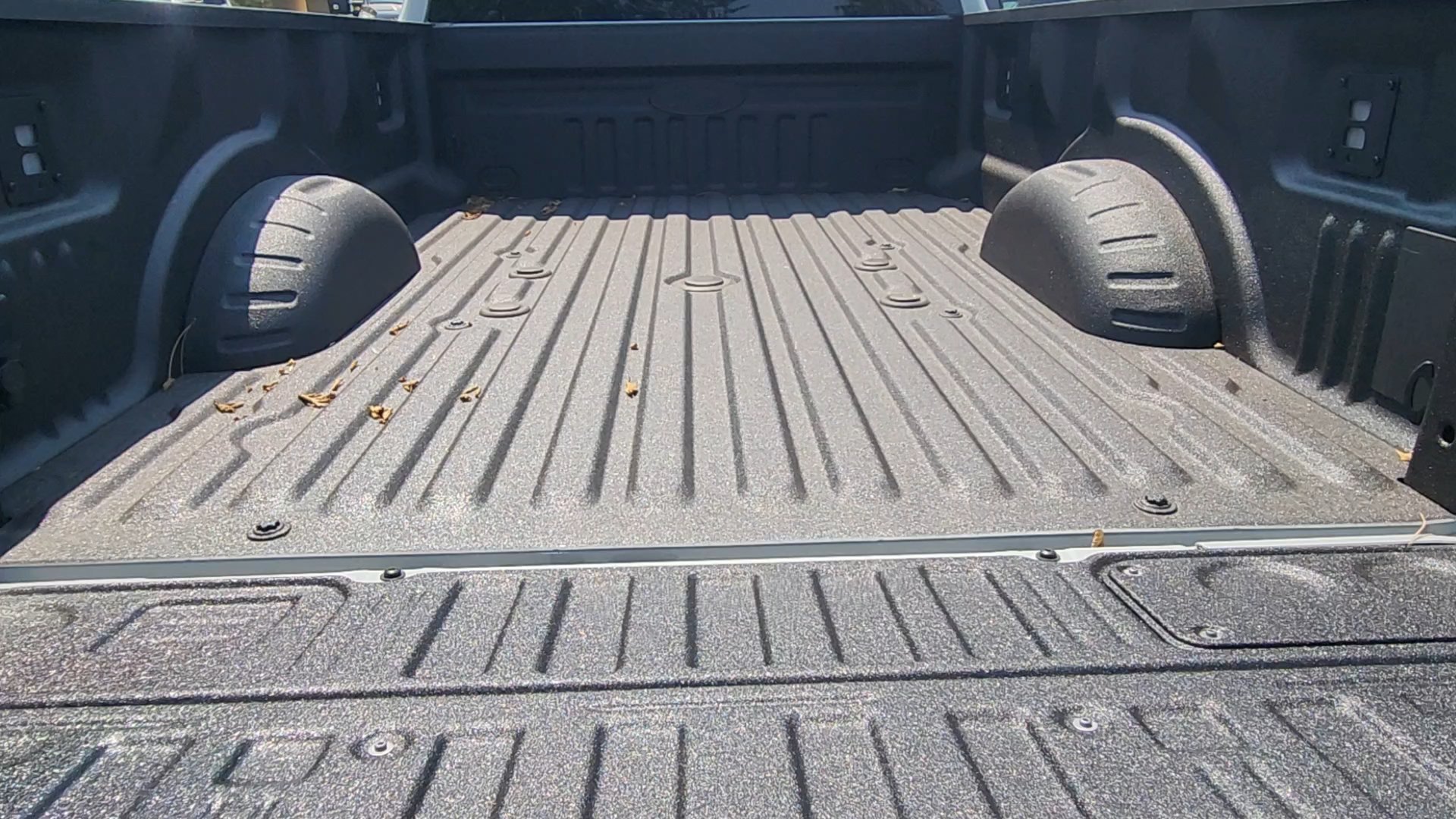 New 2026 Avalanche Ford LARIAT image 38