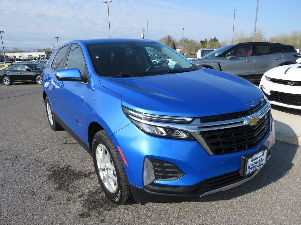 Used 2024 Riptide Blue Chevrolet LT image 3