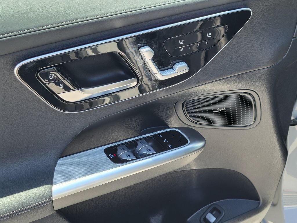 Certified Used 2026 Gray Mercedes-Benz GLC 300 image 20