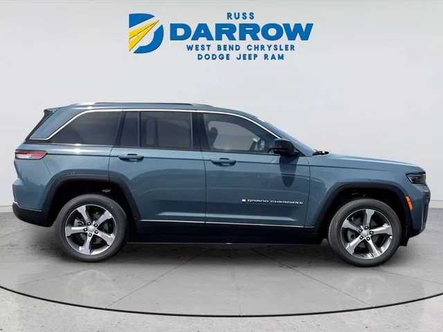 New 2026 Steel Blue Exterior Paint Jeep Limited image 6