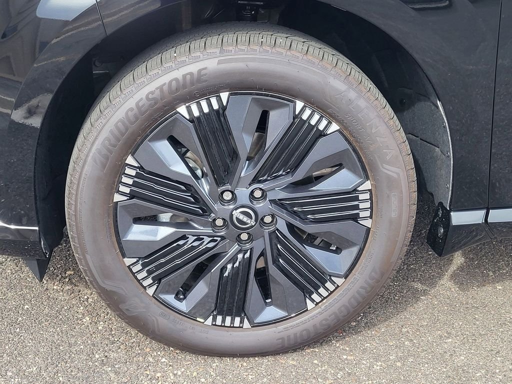 New 2026 Super Black Nissan Platinum image 7