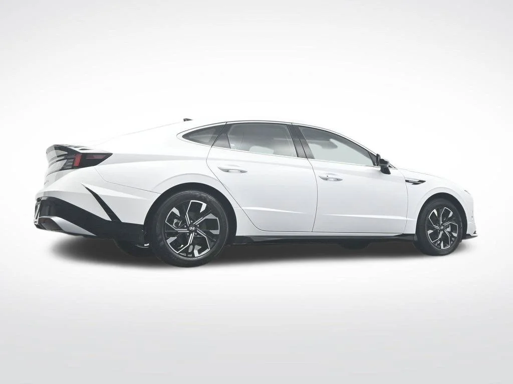 Certified Used 2025 White Hyundai SEL image 50