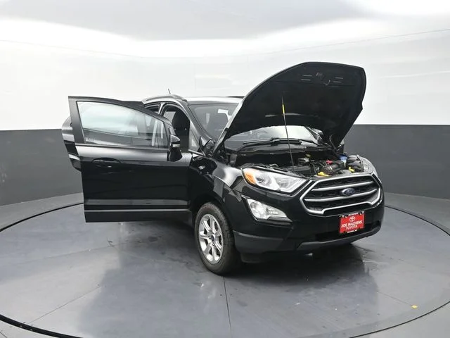 Used 2020 Black Ford SE image 39