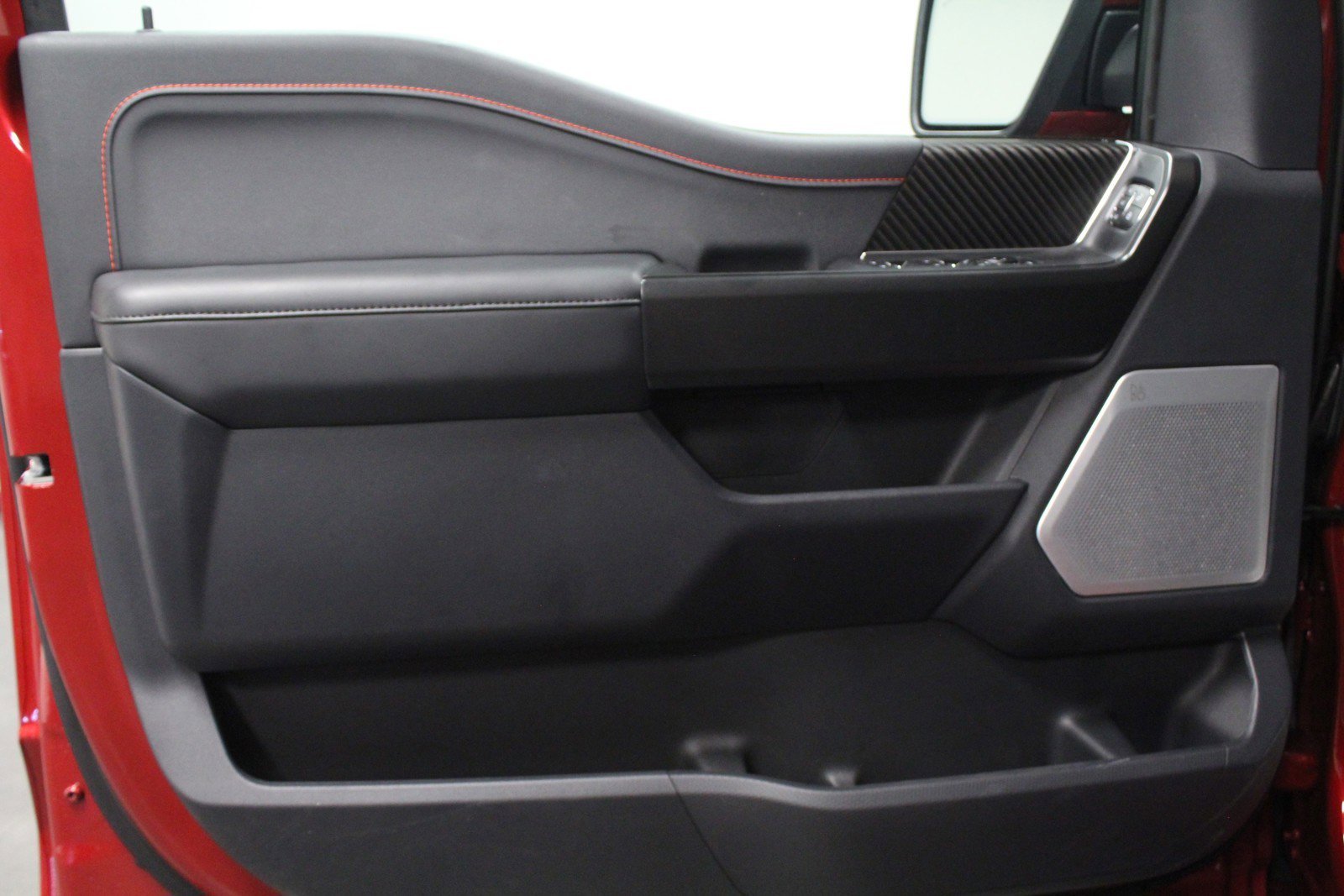 Used 2024 Rapid Red Metallic Tinted Clearcoat Ford Raptor image 11