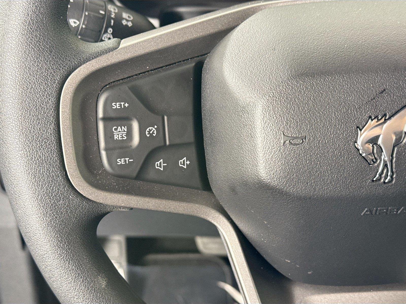 2025 Ford Bronco 4-Door Base - Photo 15