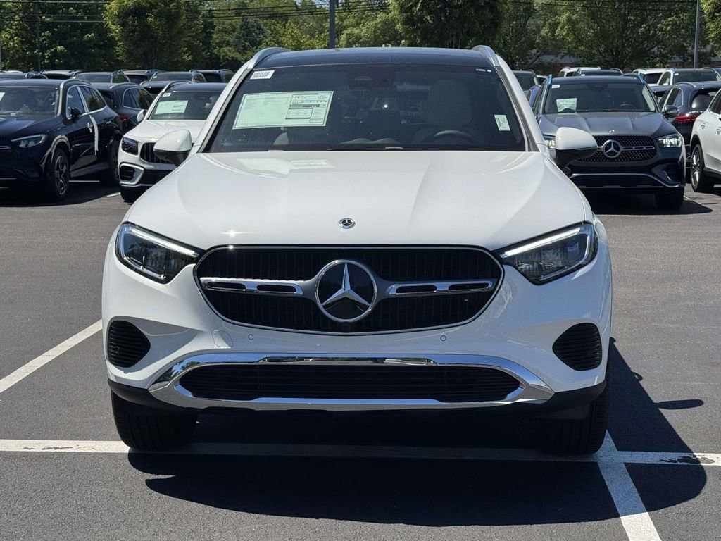 New 2026 Polar White Mercedes-Benz GLC 300 image 6