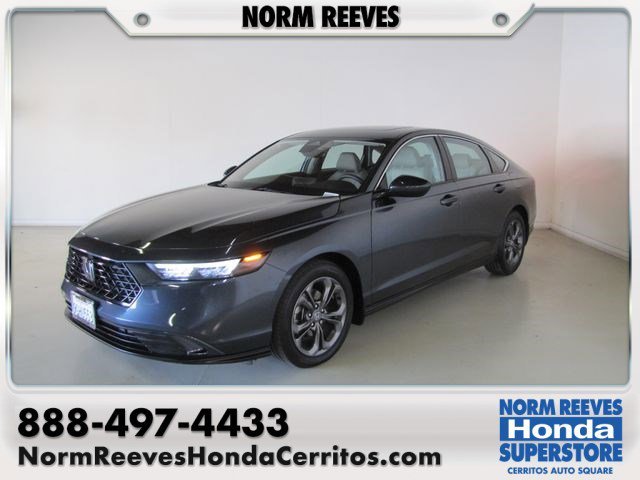 Certified Used 2023 Meteorite Gray Metallic Honda EX image 32