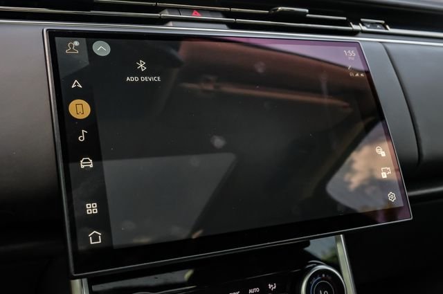 Used 2022 Gray Land Rover First Edition image 44