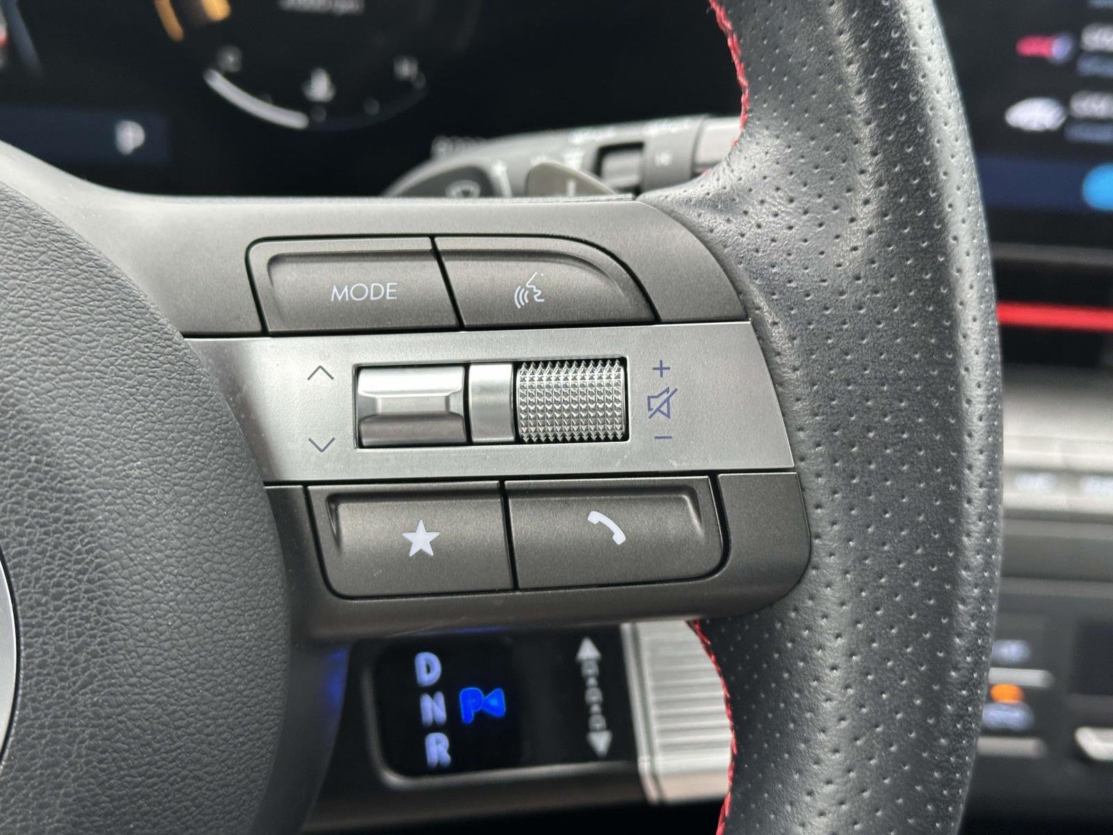 2025 Hyundai Kona N Line S - Photo 28