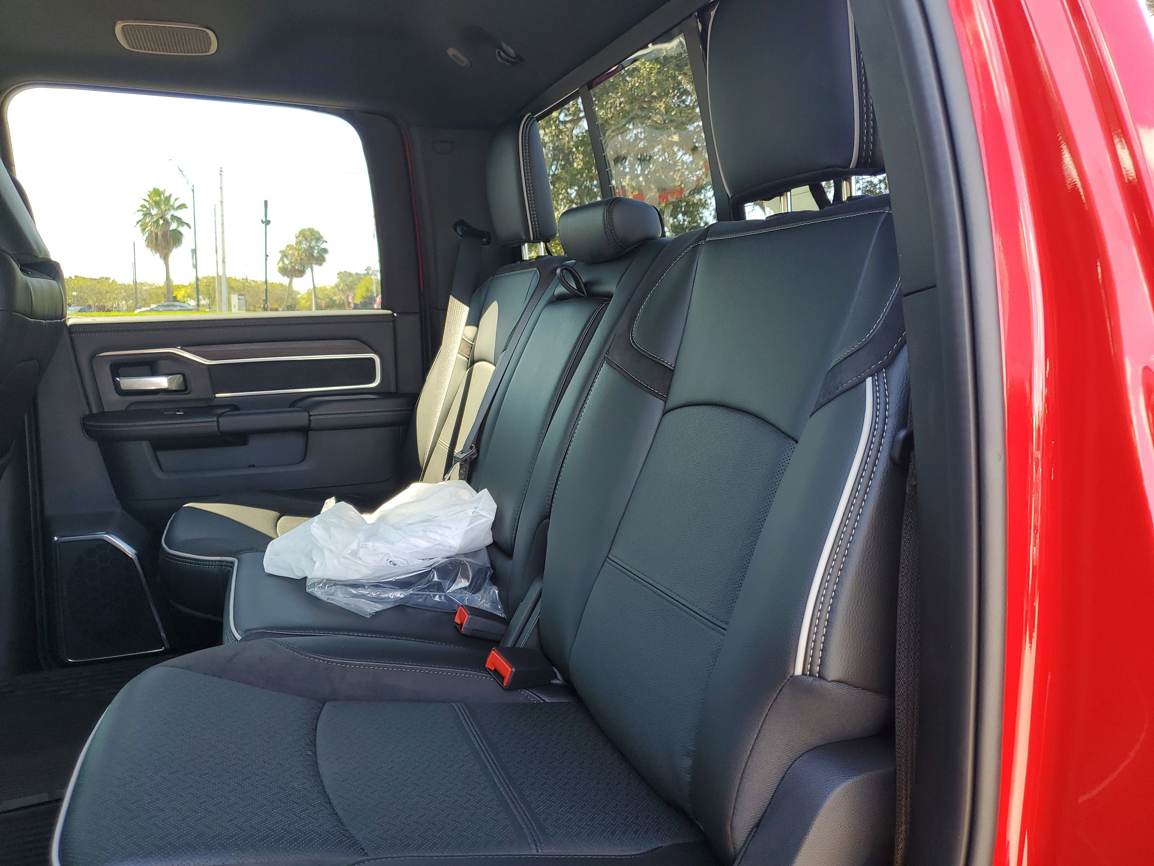 2026 RAM 2500 Laramie - Photo 9