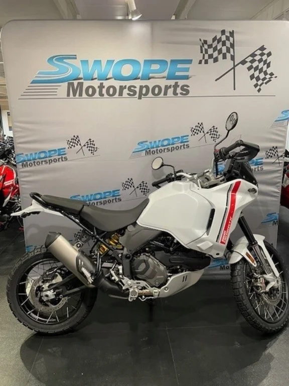 New 2025  Ducati  image 3