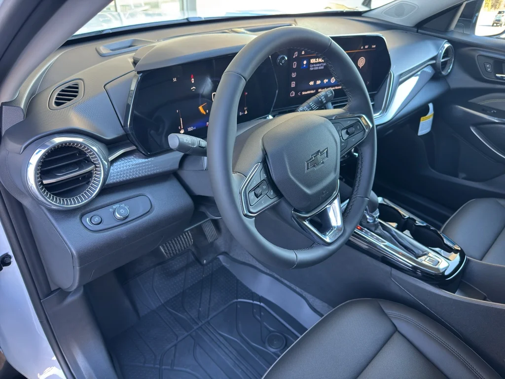 2026 Chevrolet Trax Activ - Photo 9