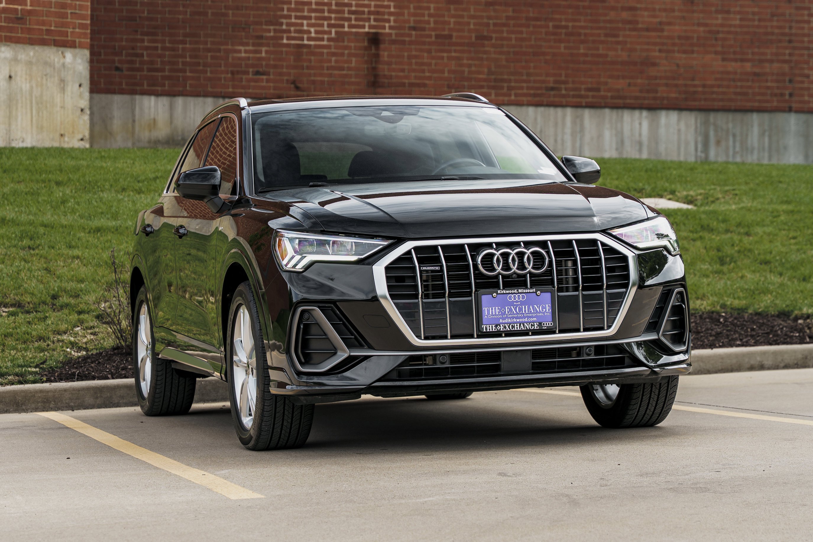 2023 Audi Q3 45 TFSI S Line Premium Plus quattro's photo