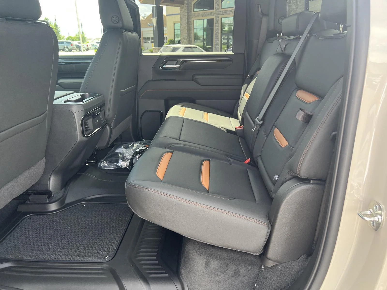2026 GMC Sierra 3500HD AT4 - Photo 32