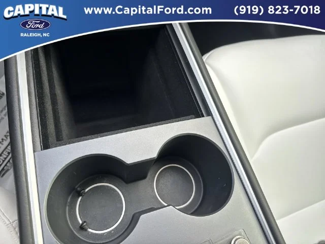 Used 2023  Tesla Performance image 31
