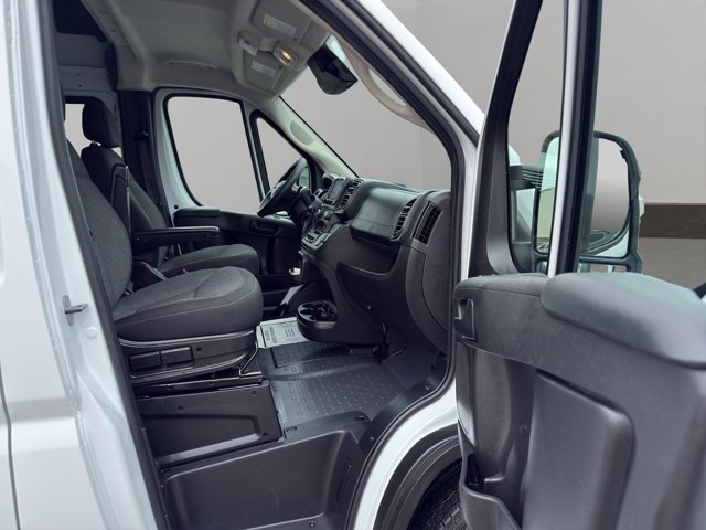 Used 2023 Bright White Clearcoat Ram  image 17