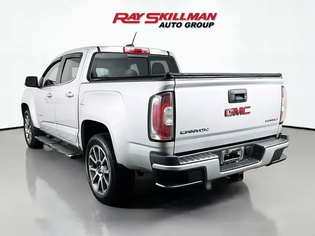 Used 2017 Silver GMC Denali image 5