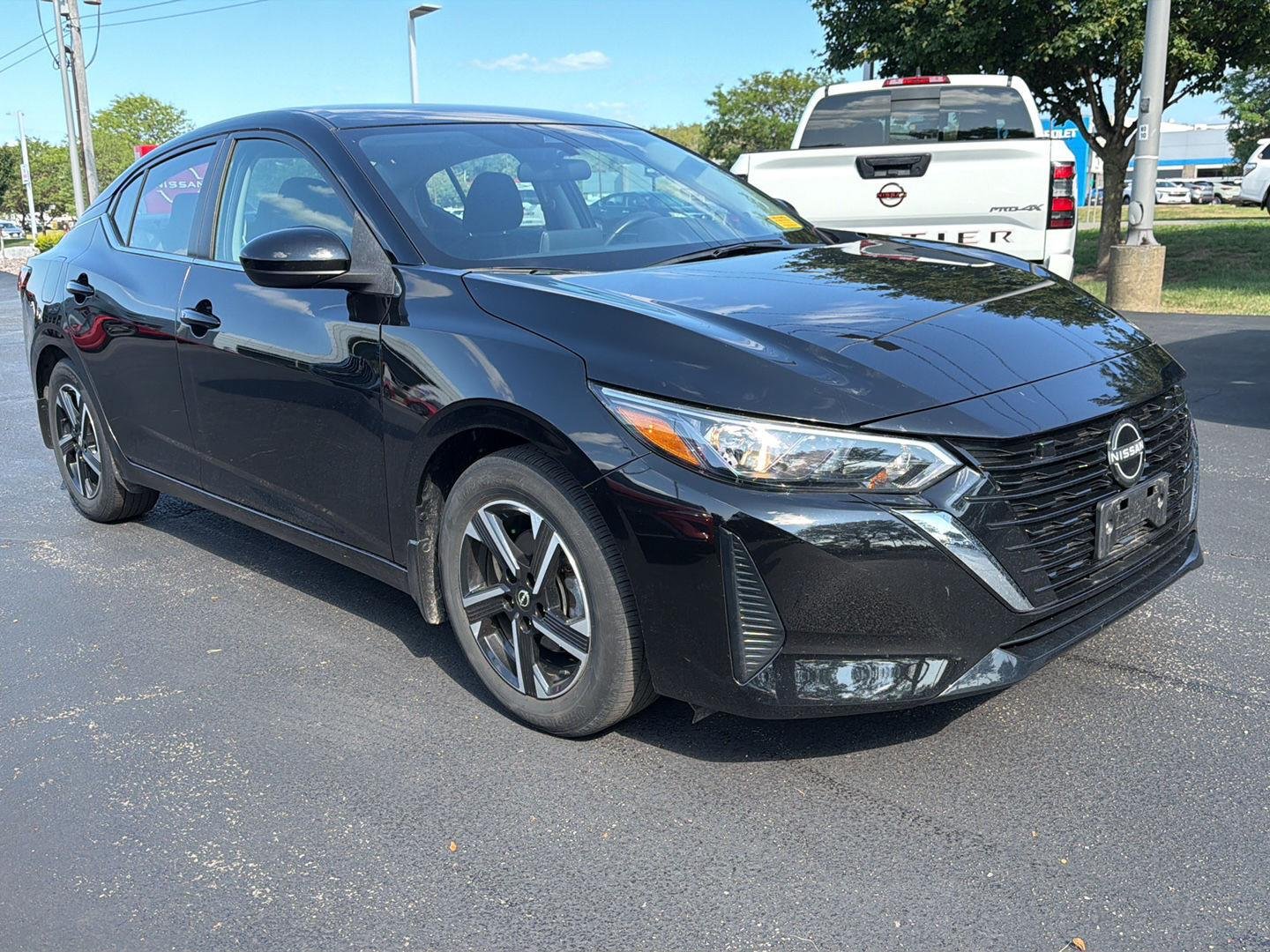 Used 2024 Super Black Nissan SV image 3