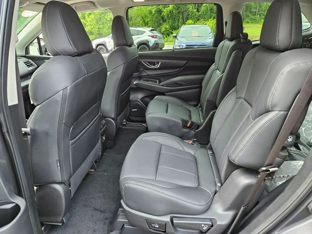 Used 2025 Gray Subaru Limited image 7