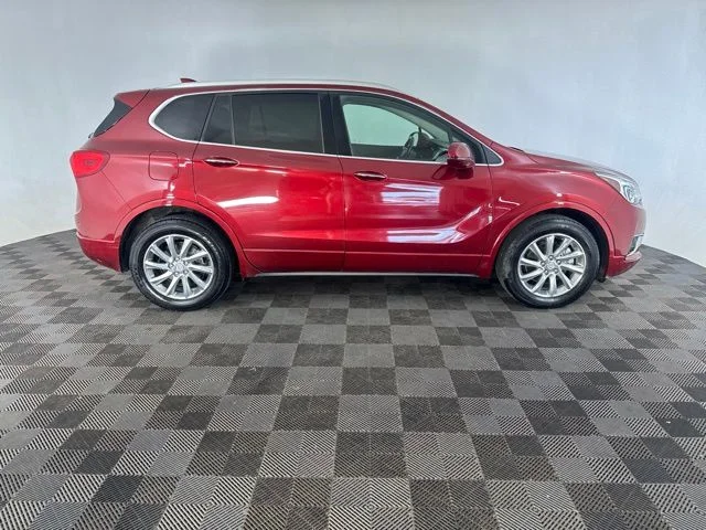 Used 2019 Red Buick Essence image 5