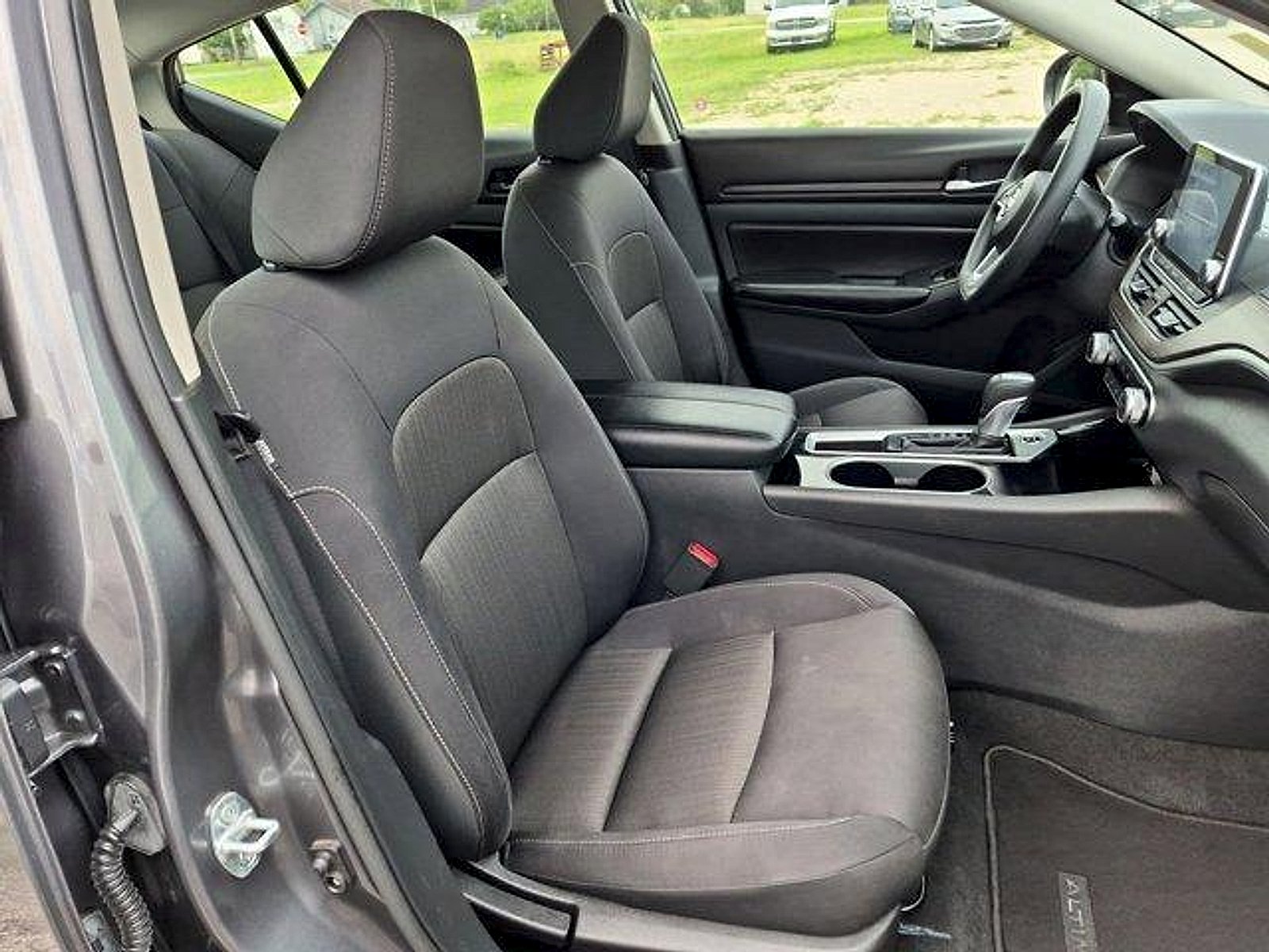 2024 Nissan Altima SV - Photo 26