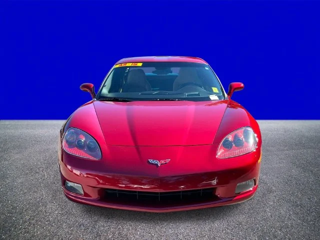 Used 2008 Crystal Red Metallic Tintcoat Chevrolet Base image 8