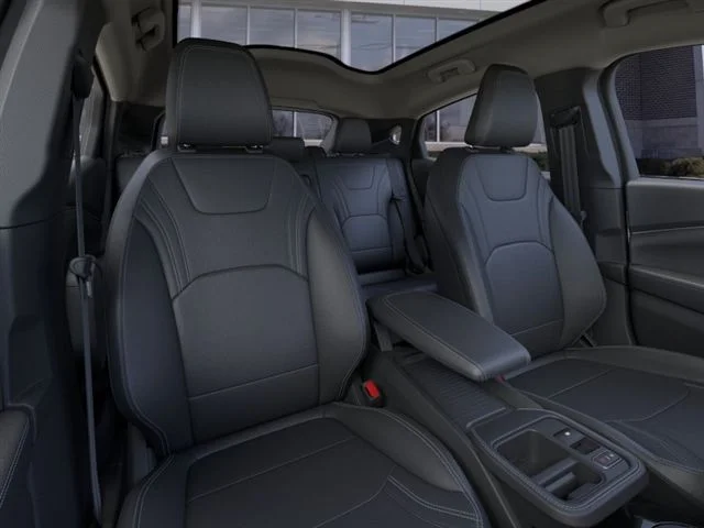 New 2026 Star White Metallic Tri-coat Ford Premium image 10