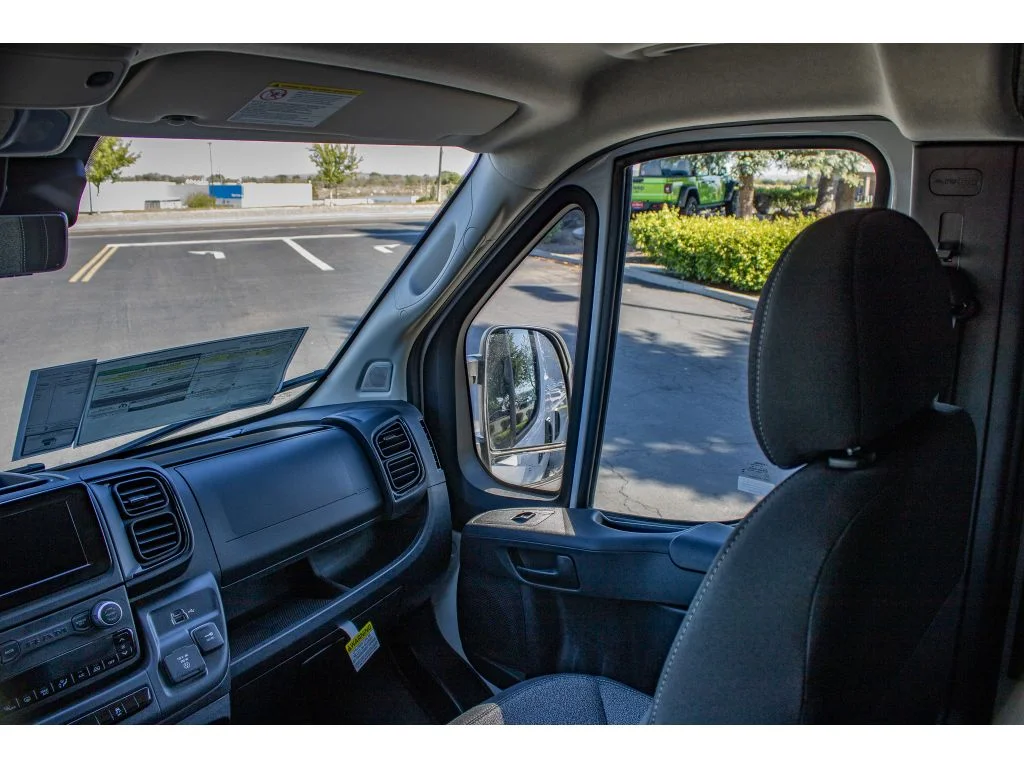 New 2026 Bright White Clearcoat Ram Tradesman image 26